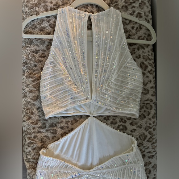 Retrofête Iridescent Sequined Millie Dress Geo White XS - Picture 8 of 11